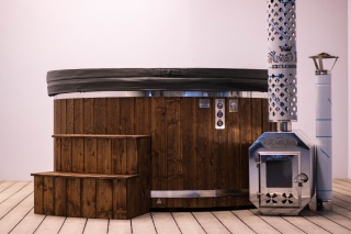 Balia ogrodowa Comfort Line Ø225 – wersja z systemem masażu oraz piecem zewnętrznym